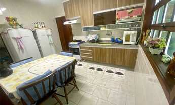 Imagem 7: Triplex Beira-mar na Praia das Dunas com 3 Suítes, Piscina, Sauna, Cozinha Gourmet