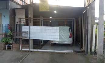 Imagem 3: Vende-se está ? casa com sala comercial,ou troca-se por chácara do meu interesse