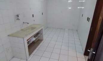 Imagem 5: Quarto e sala no Paineiras para locação