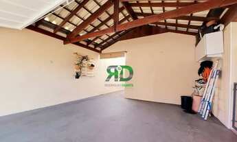 Imagem 6: Linda Casa à venda ou locação com 2 quartos no Jardim Ypê - Botucatu - SP