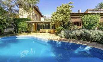 Imagem: Casa 5 Dormitórios Suítes 6 Vagas à Venda