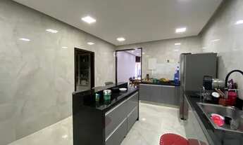 Imagem 6: Linda Casa Condomínio p/ Venda Lt 415 m² 3 Quartos 3 Suítes Closet Escritório Cheia Armári