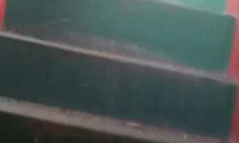 Imagem 4: Casa 2 anda terreno e um comércio