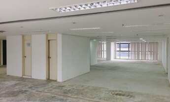 Imagem 6: Andar Duplex Galpão / depósito com aluguel por R$25.000 /mês