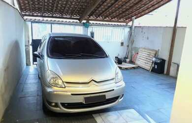 Imagem 2: Casa para aluguel tem 144 metros quadrados com 2 quartos em Campo Grande - Rio de Janeiro