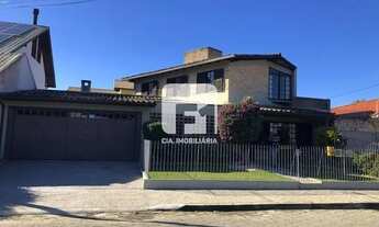 Imagem: Casa de 4 dormitórios no bairro Santa Mônica