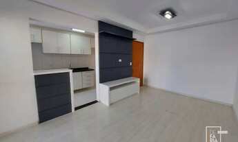 Imagem 2: Apartamento com 3 dormitórios, 75 m² - venda por R$ 365.000 ou aluguel por R$ 1.600/mês