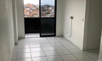Imagem 7: Apartamento para alugar, 51 m², 2/4 sendo 1 suíte, varanda, armários planejados em Mangabe