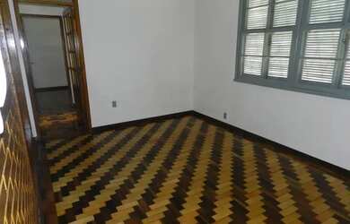 Imagem 2: Apartamento para aluguel possui 60 metros quadrados com 2 quartos em Centro - Pelotas - RS