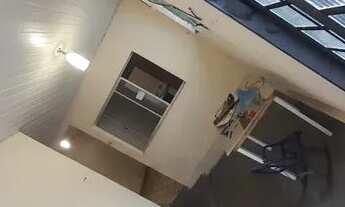 Imagem 3: Alugo Casa/ Ap em petropolis rua coronel conrrado 118, atrás do comando geral da Pm