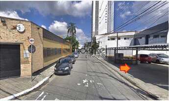 Imagem 2: Terreno de 750m2 Com Quadras de Tenis