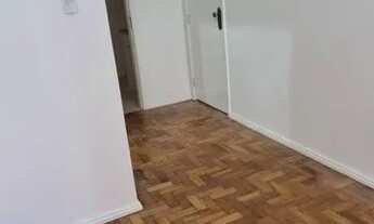 Imagem 7: Amplo apto. sala e quarto com dependências, fundos, com 01 garagem, silencioso, edifício r