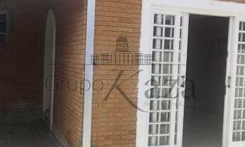 Imagem 2: Casa - Bosque dos Eucaliptos - 129m² - 3 Dormitórios