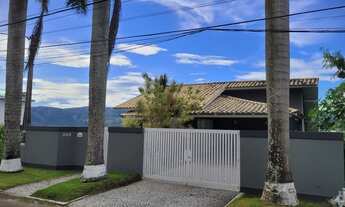 Imagem 2: Casa para aluguel com 250 m² com 3 quartos em Camboinhas - Niterói - RJ