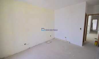 Imagem 6: Sobrado novo, com 3 dormitórios, suíte, tudo em porcelanato fino acabamento