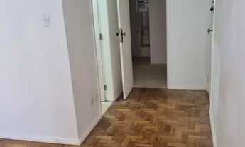 Imagem 4: Amplo apto. sala e quarto com dependências, fundos, com 01 garagem, silencioso, edifício r