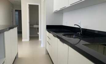 Imagem 5: Apartamento para Venda em Florianópolis, Centro, 2 dormitórios, 2 suítes, 3 banheiros, 2 v