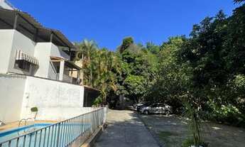 Imagem 1: Casa de condomínio sobrado para aluguel tem 60 metros quadrados com 2 quartos