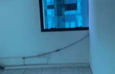 Imagem 2: Alugo uma sala para dividir, com recepção