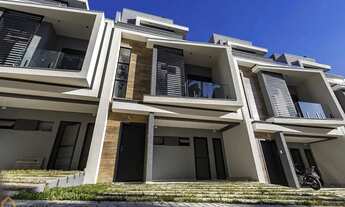 Imagem: Sobrado para venda no Xaxim