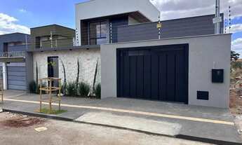 Imagem: Casa térrea no Faiçalville com 3 suítes