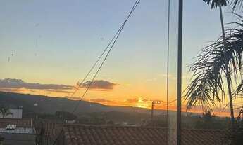 Imagem 3: Alugo quarto para elas!