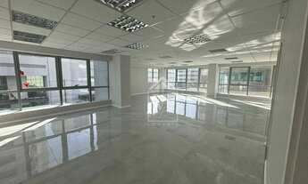 Imagem 2: Conjunto para alugar, 135 m² por R$ 11.900,00/mês - Praia de Belas - Porto Alegre/RS