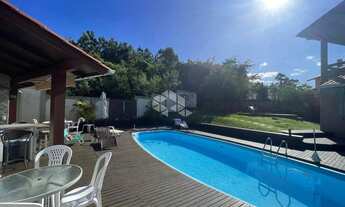 Imagem: CASA SEMIMOBILIADA COM 8 QUARTOS SENDO 2