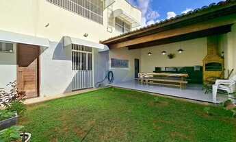 Imagem: Casa Moderna em Parnamirim - 3 Quartos e