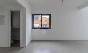 Imagem 4: Excelente cobertura, nunca habitada, com 168,39m², 2 suítes e 2 vagas - Petrópolis