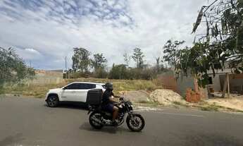 Imagem 6: Lote/Terreno para venda possui 190 metros quadrados