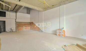 Imagem 3: LOJAS COMERCIAIS NO BRUTO - VERSATILIDADE EM PONTO ALTO PADRÃO Loja Comercial No Bruto - V