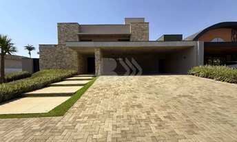 Imagem 2: Casa de condomínio à venda no Residencial Jatobás, no bairro Unileste em Piracicaba