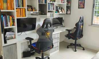 Imagem 2: Apartamento no Edifício Marseille com 4 Quartos, 3 Banheiros e Garagem - 104m²