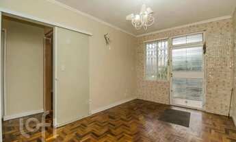 Imagem 3: Casa à venda em Jardim do Salso com 389 m², 8 quartos, 2 suítes, 3 vagas