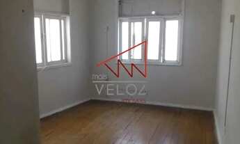 Imagem 4: Casa de rua - Triplex / Residencial / Catete