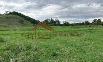 Imagem: Sitio com 14 alqueires na região de Porangaba/SP