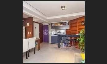 Imagem 2: Lindo apartamento reformado com 71m², 02 dorm, vaga, Auxiliadora - Porto Alegre - RS