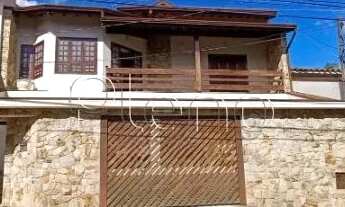 Imagem: Sobrado à venda em Valinhos, Jardim Celani