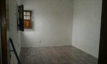 Imagem 6: ALUGA-SE UMA CASA NO BAIRRO DOM MALAN