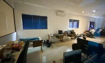 Imagem 4: Brotas, Prédio Comercial, 50 Avenida Principal