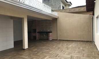 Imagem 2: Bela casa a venda com 255 metros quadrados com 4 quartos em Ocian - Praia Grande - SP