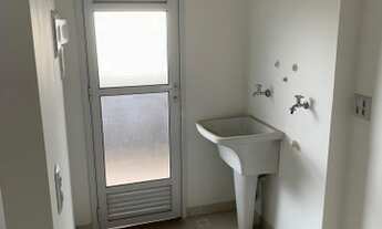 Imagem 3: Apartamento para venda tem 44 metros quadrados com 1 quarto em Pinheirinho - Curitiba - PR