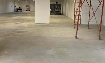 Imagem 3: Espaço comercial com 432m2, novíssimo, nunca habitado