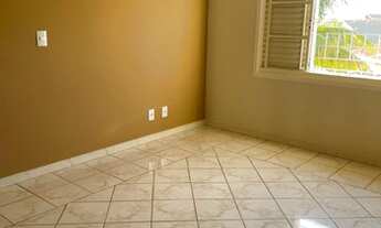 Imagem 2: Casa de condomínio sobrado para venda tem 511 metros quadrados com 5 quartos