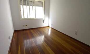 Imagem 2: Apartamento para Venda em Porto Alegre, Auxiliadora, 2 dormitórios, 1 banheiro, 1 vaga