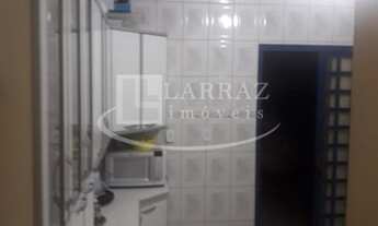 Imagem 4: Casa para venda na Vila Tiberio, excelente localização, ótima para comercio, 2 dormitorios