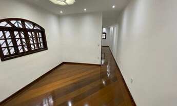 Imagem 6: Sobrado com 165 m² sendo 3 dormitórios, 1 suíte, 2 vagas, churrasqueira à venda por R$ 624