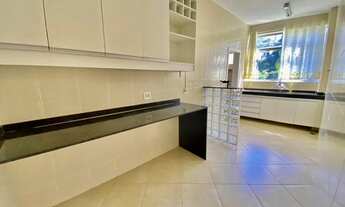 Imagem 2: Apartamento silencioso, amplo, claro e arejado em localização privilegiada