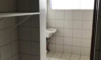 Imagem 6: Apartamento - Graças - 03 Quartos - Reformado - C/ Planejados - Varanda - Piscina